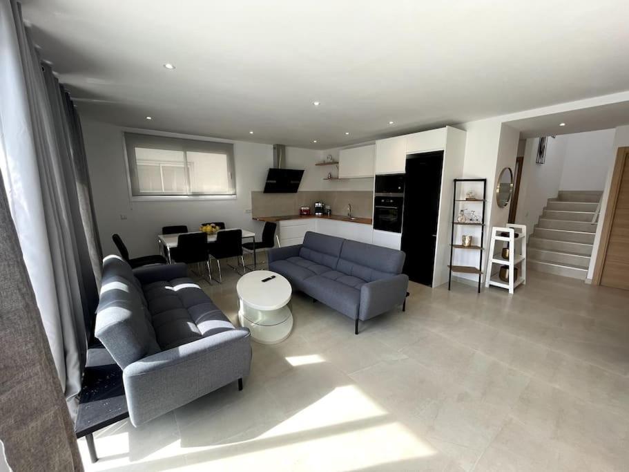 Belle Villa Contemporaine Piscine Privee Empuriabrava Exterior foto